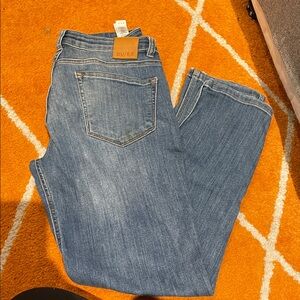 DUER Women's Classic Straight Leg Blue Jeans